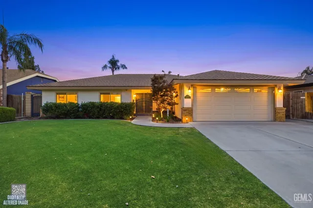 10001 Marilee Ave, Bakersfield, CA 93312