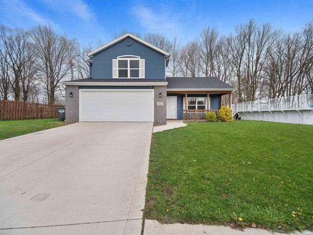 204 Glory Ave, Kendallville, IN 46755