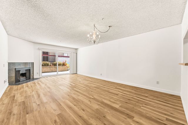 345 N  Kenwood St #106, Glendale, CA 91206