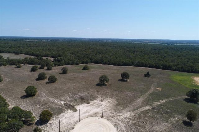 Forest Ln, Thrall, TX 76578