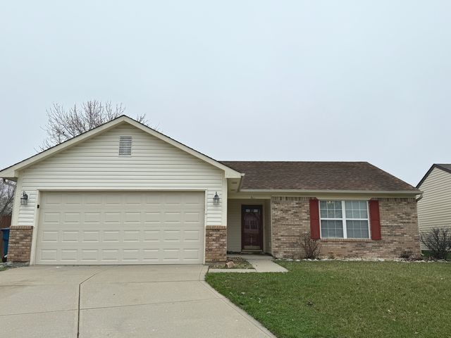 5360 Rolling River Ct, Indianapolis, IN 46221