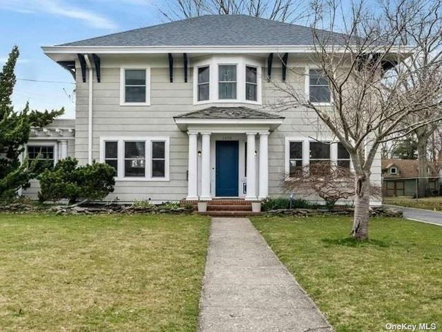 58 Rose Avenue, Patchogue, NY 11772