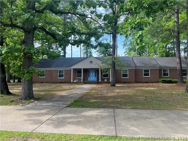 3526 Cliffdale Rd, Fayetteville, NC 28303