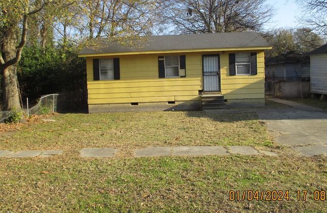 331 Cleveland St, Greenville, MS 38701