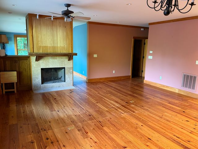 396 Cunningham Rd, Travelers Rest, SC 29690