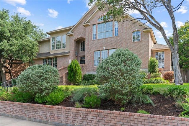 8108 Asmara Dr, Austin, TX 78750