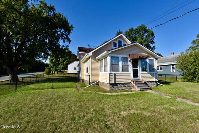 381 Vley Road, Glenville, NY 12302
