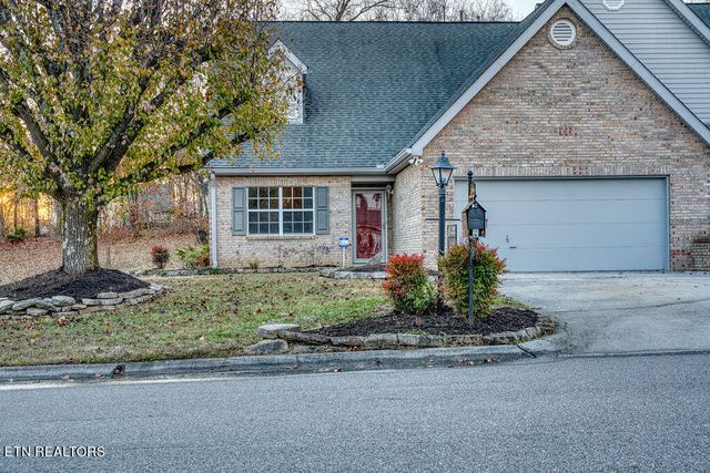 3527 Laurel View Rd, Knoxville, TN 37917