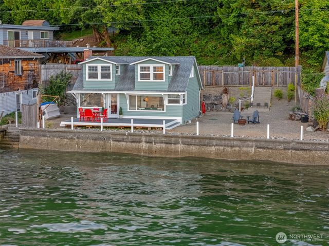 10731 NE North Shore Road, Belfair, WA 98528