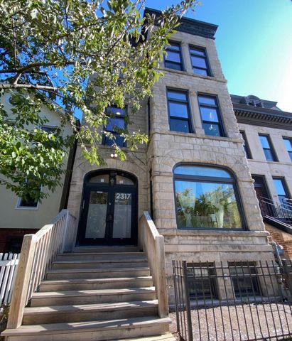 2317 N  Halsted St #3-0-2-0, Chicago, IL 60614