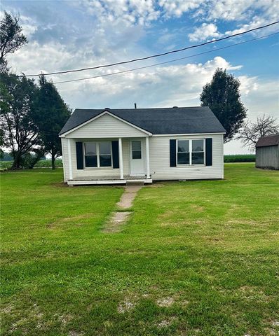 736 E  State Highway T, Portageville, MO 63873