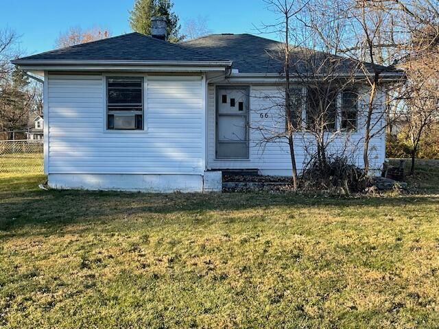 66 W  Old Powell Rd, Powell, OH 43065