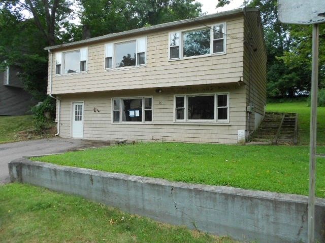 60 Freeman St, Bellingham, MA 02019