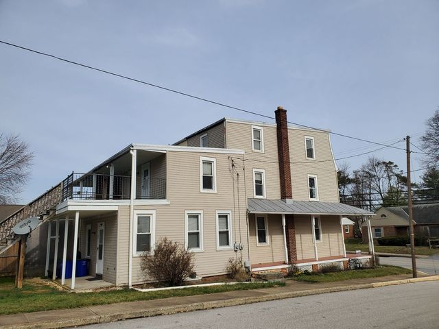 65 E  Canal St   #2, Dover, PA 17315