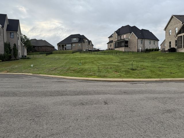 102 Wherry Ct #209, Hendersonville, TN 37075