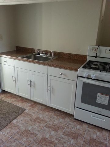 21 New Dorwart St, Lancaster, PA 17603