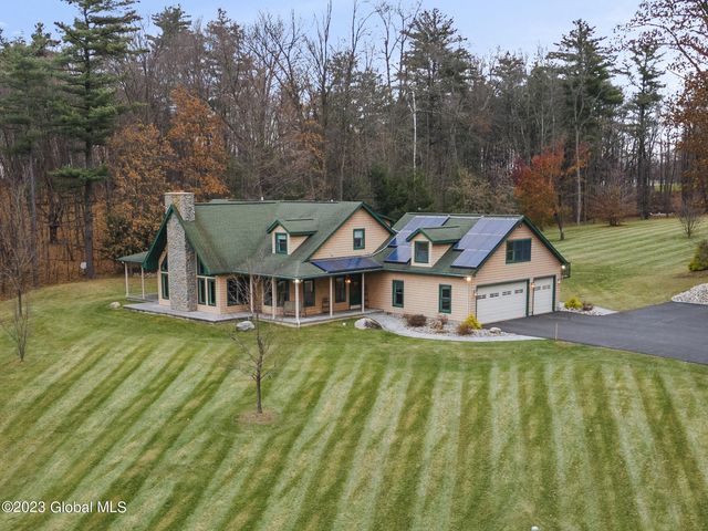 89 Dunsbach Ferry Road, Cohoes, NY 12047