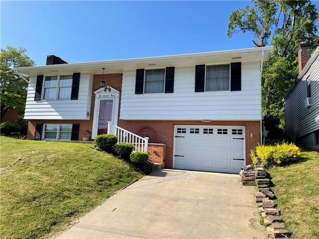 130 1st Ave, New Eagle, PA 15067