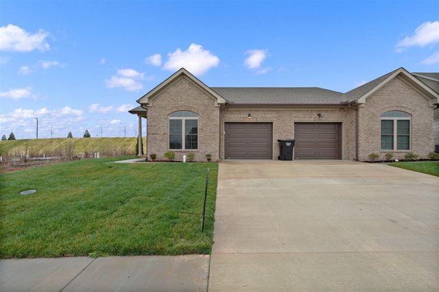572 Cumberland Pointe Ln, Bowling Green, KY 42101