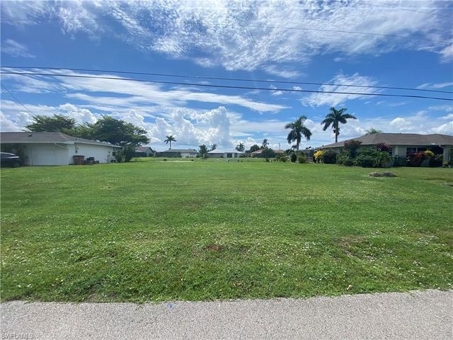 1406 Shelby Pkwy, Cape Coral, FL 33904