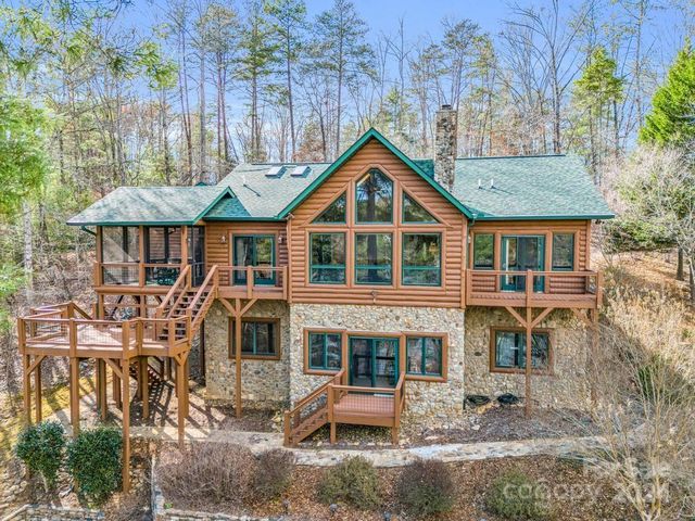 434 S  Pointe Rd, Mill Spring, NC 28756