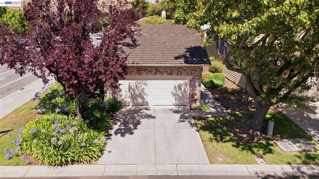 1896 Brixton Ct, San Jose, CA 95132