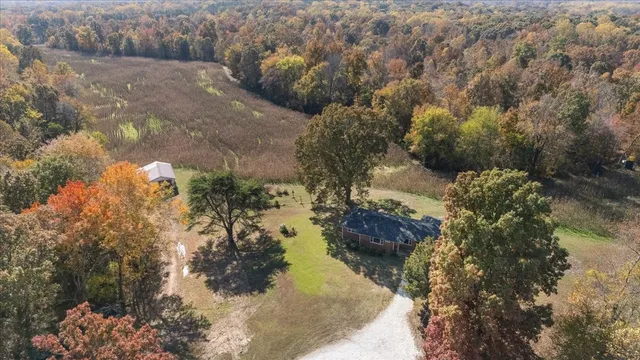 2683 French Store Rd, Big Sandy, TN 38221