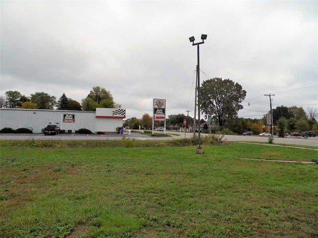 711 E  Cedar Ave, Gladwin, MI 48624