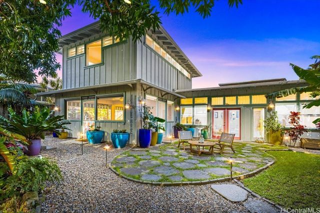 465 Kawailoa Rd #C, Kailua, HI 96734