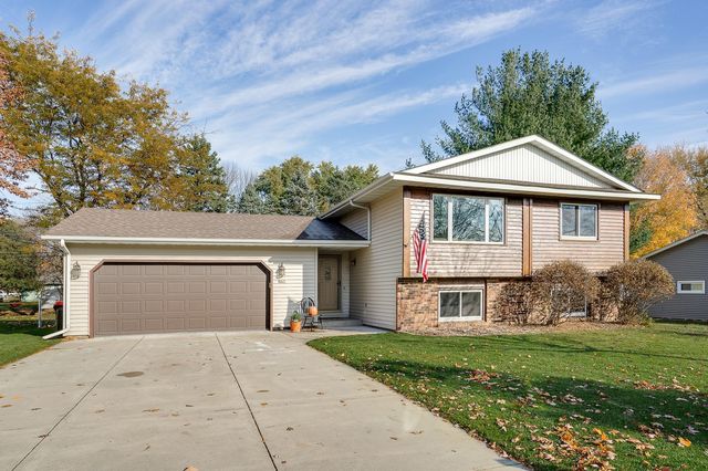 940 Southview Dr, Hastings, MN 55033