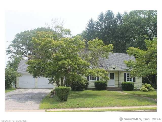 481 High St, Willimantic, CT 06226