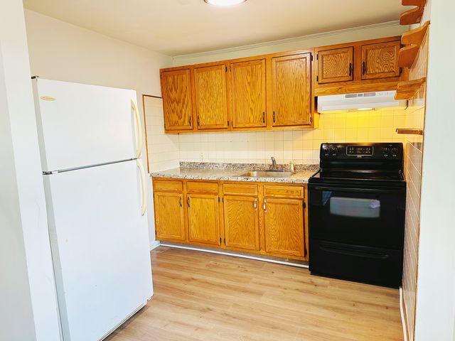 131 W  Main St #4, Elkton, MD 21921