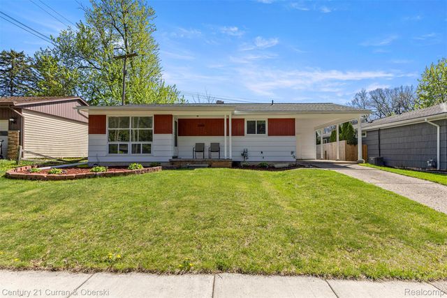 2269 S  Circle Dr, Ann Arbor, MI 48103