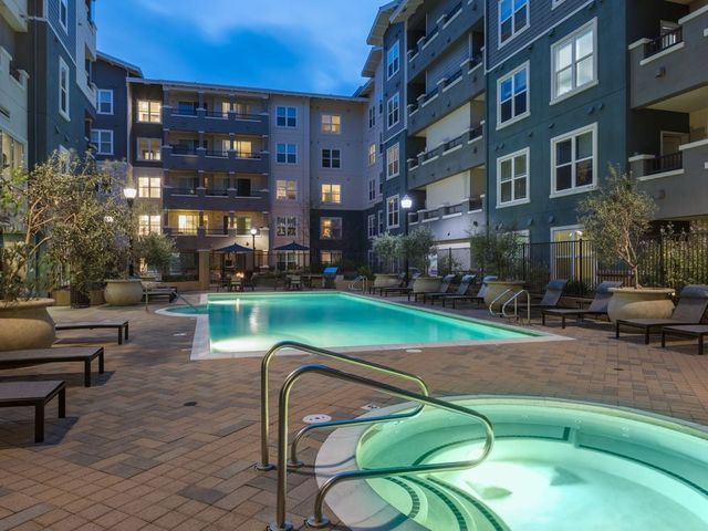 1099 Admiral Ct #1B-1Ba-809Sqft, San Bruno, CA 94066