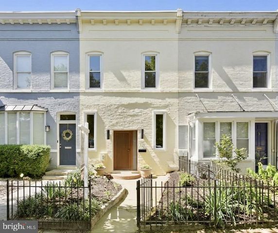 15 15th St SE, Washington, DC 20003