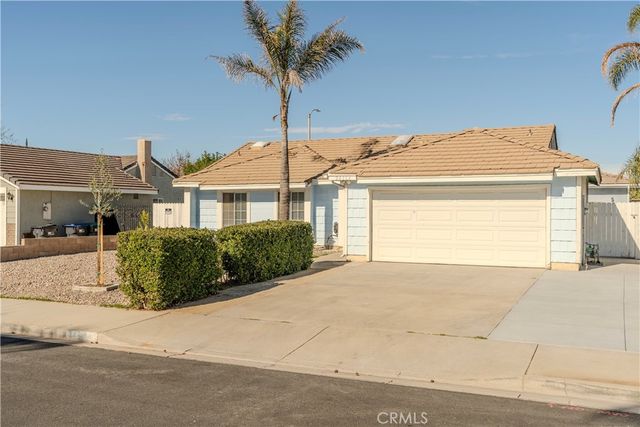 24164 Mount Russell Dr, Moreno Valley, CA 92553
