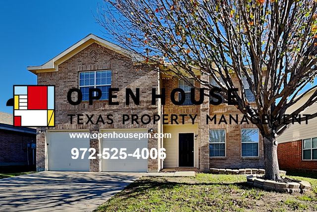 8516 Star Thistle Dr, Fort Worth, TX 76179