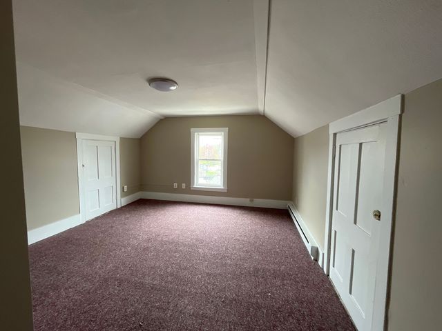 21 Lincoln St   #23B, Rochester, NH 03867