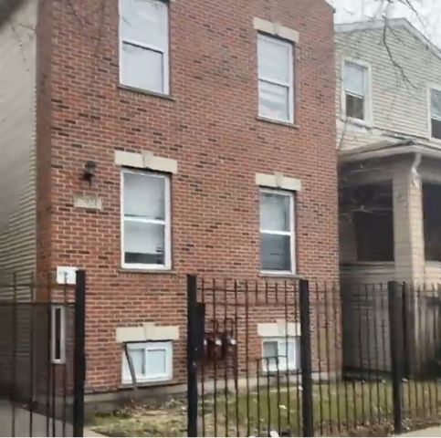 7921 S  Burnham Ave, Chicago, IL 60617