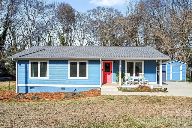 300 Calhoun St, Fort Mill, SC 29715