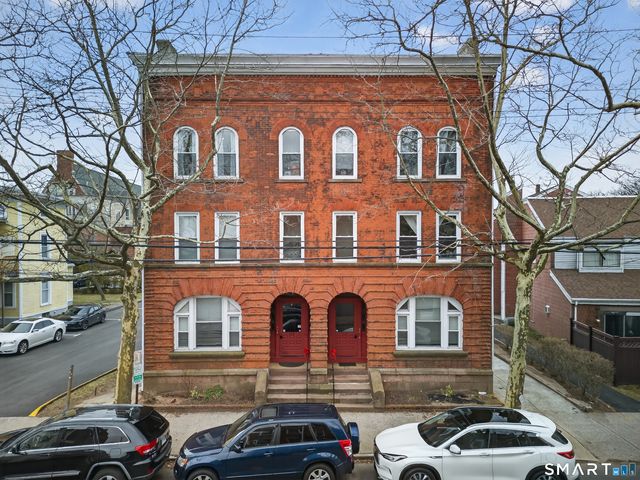 334 Saint John Street, New Haven, CT 06511