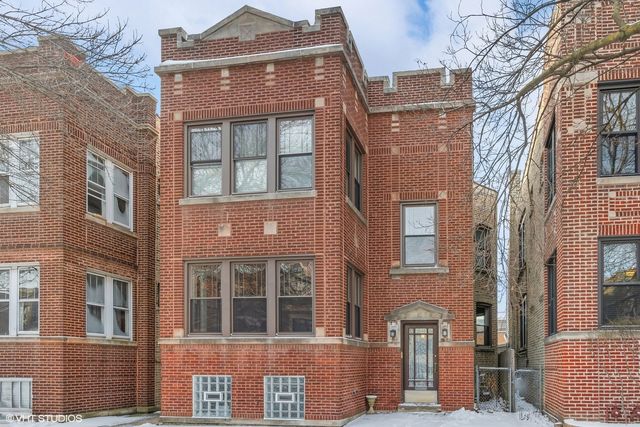 3648 N  Claremont Ave, Chicago, IL 60618