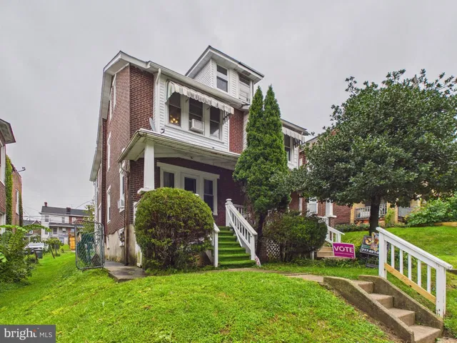 129 S  3rd Ave, Coatesville, PA 19320