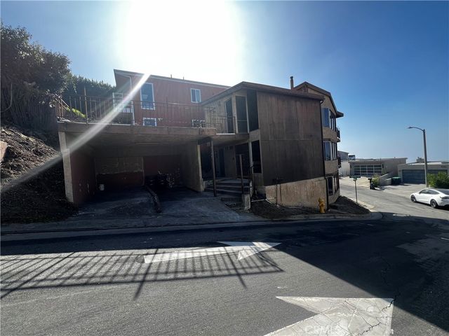 1701 Capistrano Ave, Laguna Beach, CA 92651