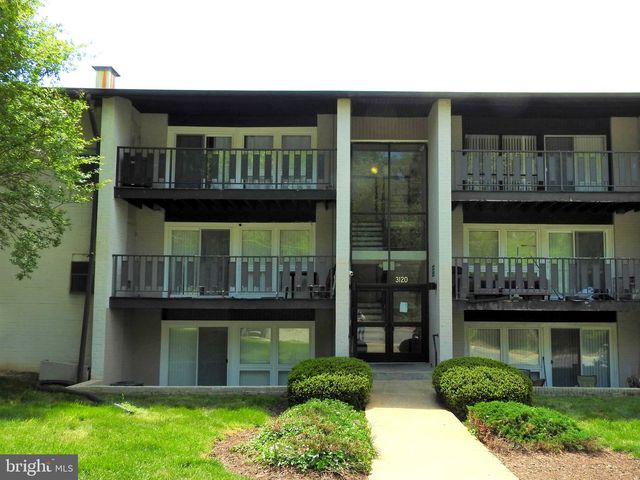 3120 Brinkley Rd #3304, Temple Hills, MD 20748