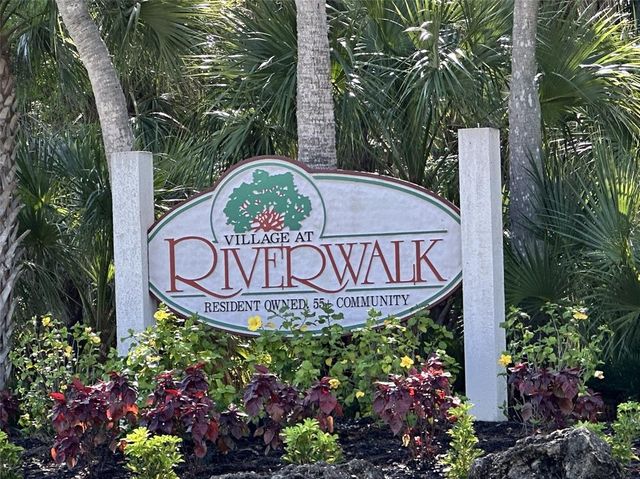 107 Riverwalk Dr, North Port, FL 34287