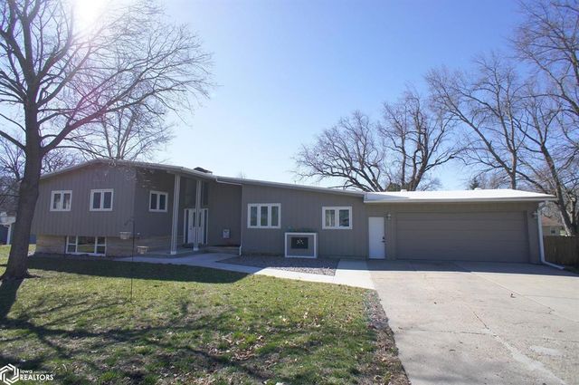 600 Lynndale Dr, Webster City, IA 50595