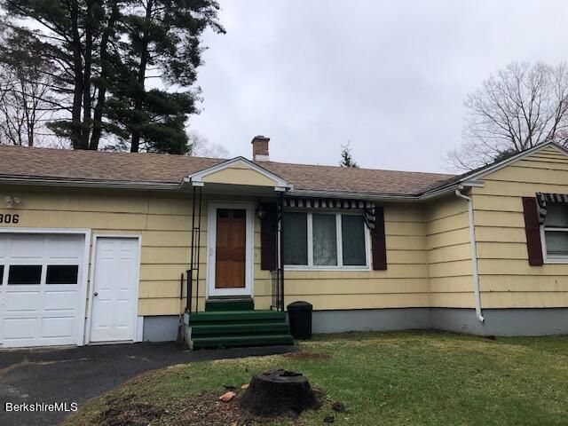 306 Cheshire Rd, Pittsfield, MA 01201