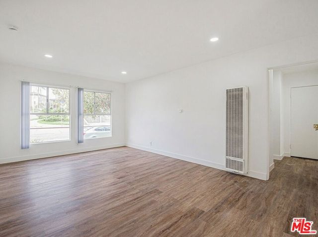 3370 W  83rd St, Inglewood, CA 90305