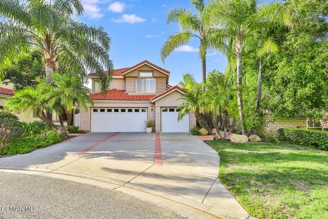 385 Cliffhollow Ct, Simi Valley, CA 93065